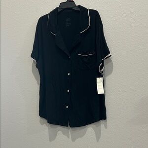 Black Short Sleeve Pajama Top